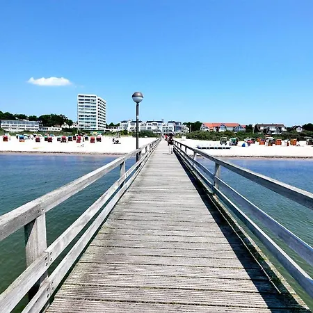 Apartament Meeresrauschen Carpe Diem Mit Grosszuegiger Terrasse Und Extragrossem Strandkorb Pelzerhaken