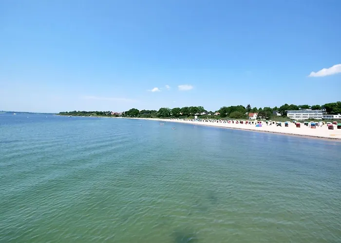 Meeresrauschen Carpe Diem Mit Grosszuegiger Terrasse Und Extragrossem Strandkorb Pelzerhaken